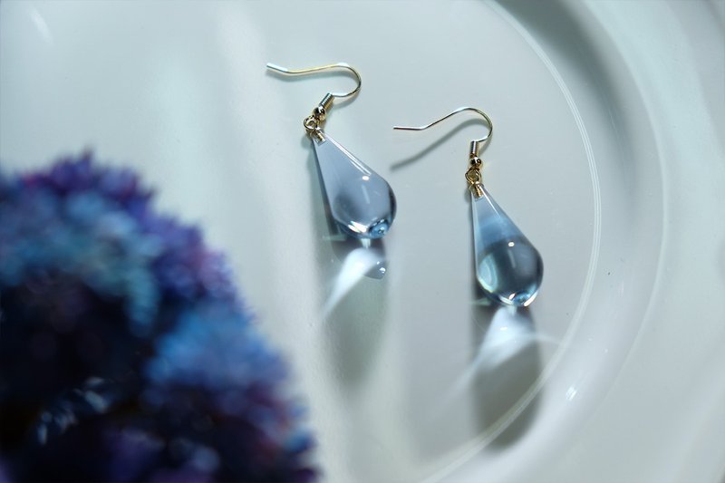 人鱼的眼泪-纯真   手工压克力耳环 - 耳环/耳夹 - 压克力 蓝色
