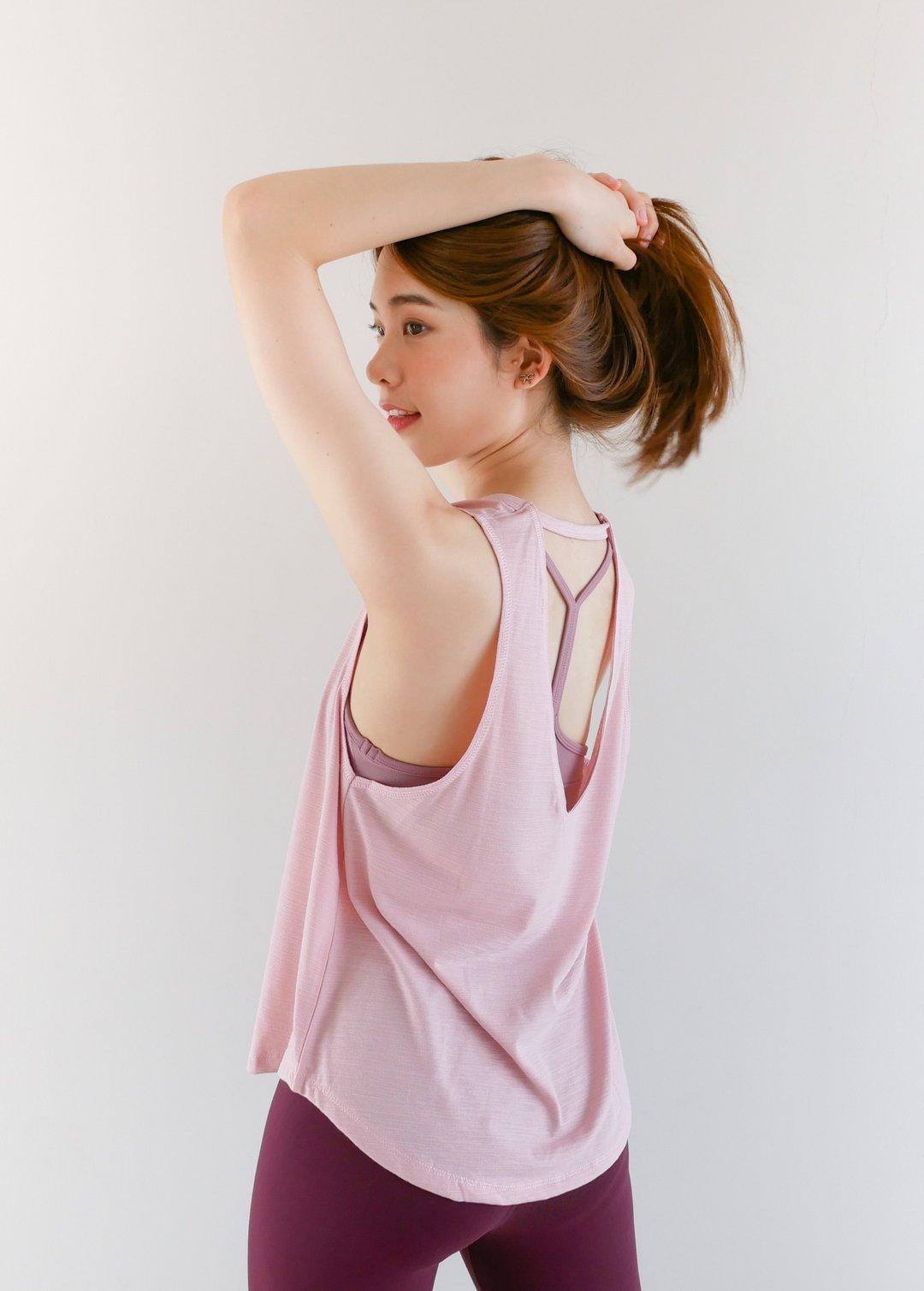 V Back Tank in Pink - 女装运动衣 - 其他材质 粉红色