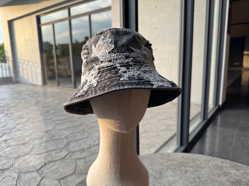 法式鱼骨蕾丝复古丹宁渔夫帽 - 帽子 - 棉．麻 灰色