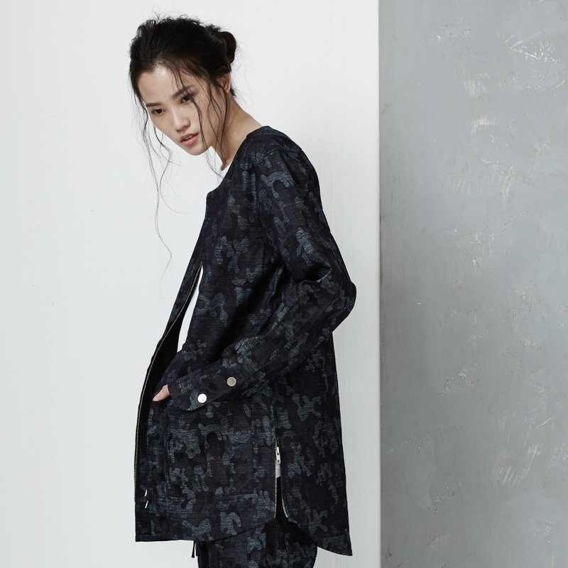 DYCTEAM - Jacquard Camouflage Pattern 丹宁缇花迷彩无领外套 - 女装休闲/机能外套 - 其他材质 蓝色