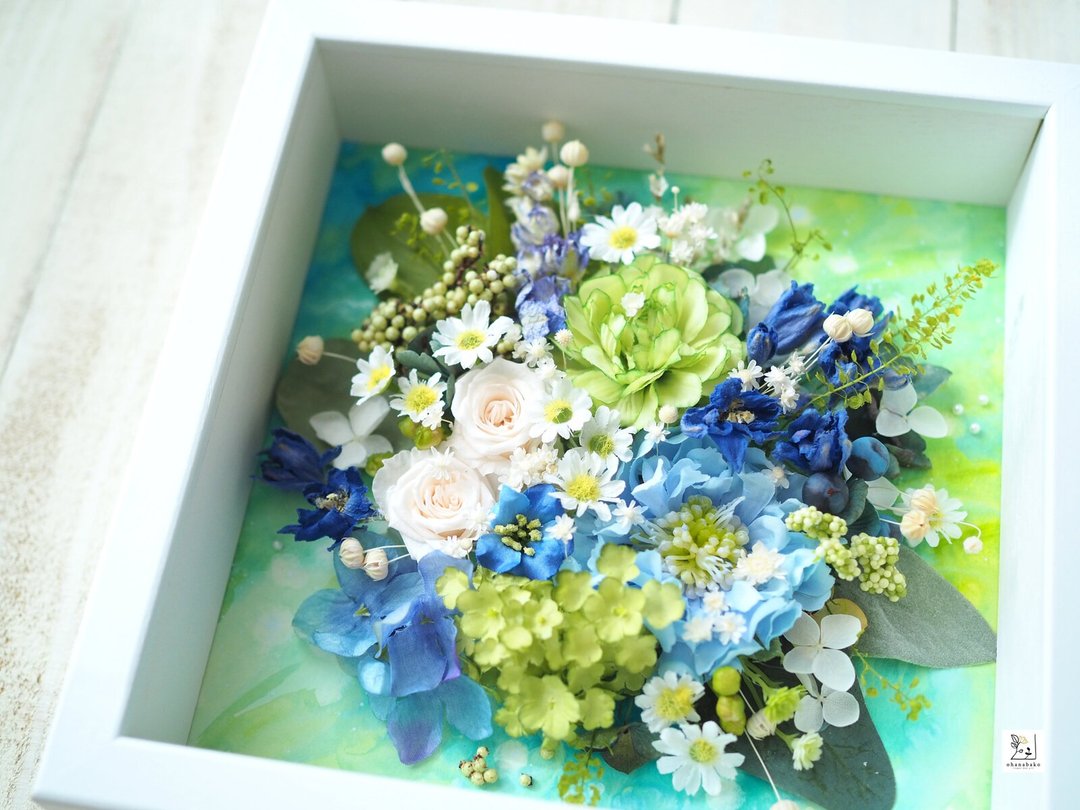 [特殊场合庆祝、生日、沙龙装饰] 永生花、干燥花、水彩画和混合媒介框架与蓝色花束，20厘米见方 - 干燥花/捧花 - 植物．花 蓝色