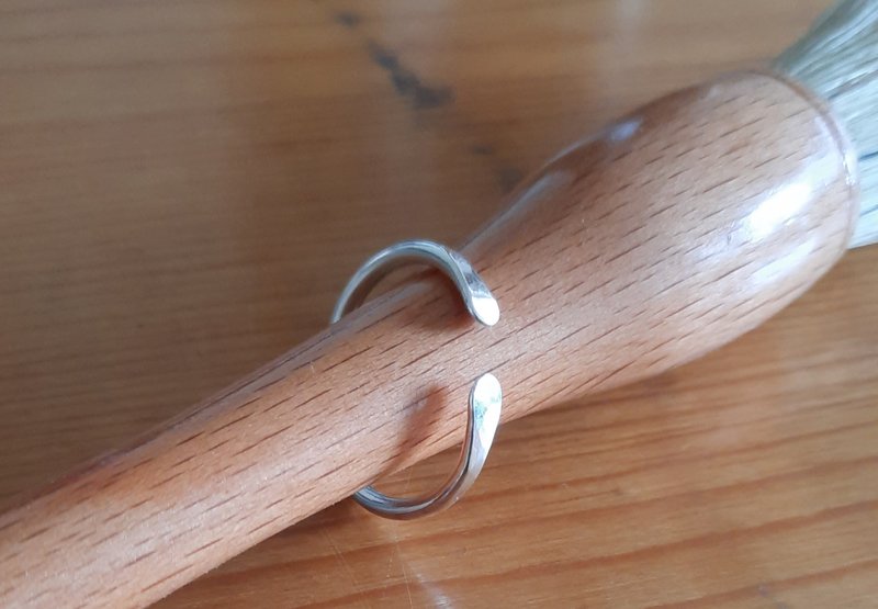 纯银戒, 双逗点戒, 设计师手工银饰 (可调式) - 戒指 - 纯银 白色