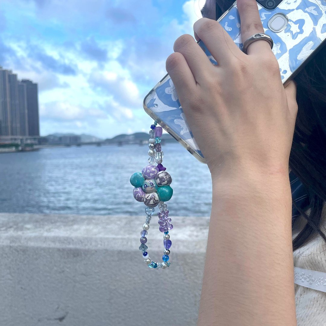 怪胎变异花朵手制手机链 - 挂绳/吊绳 - 粘土 多色