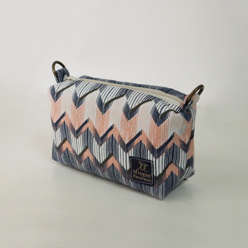 *Mingen Handiwork*原创限量出售碎花印花帆布包收纳包BU16001-3 - 化妆包/杂物包 - 棉．麻 