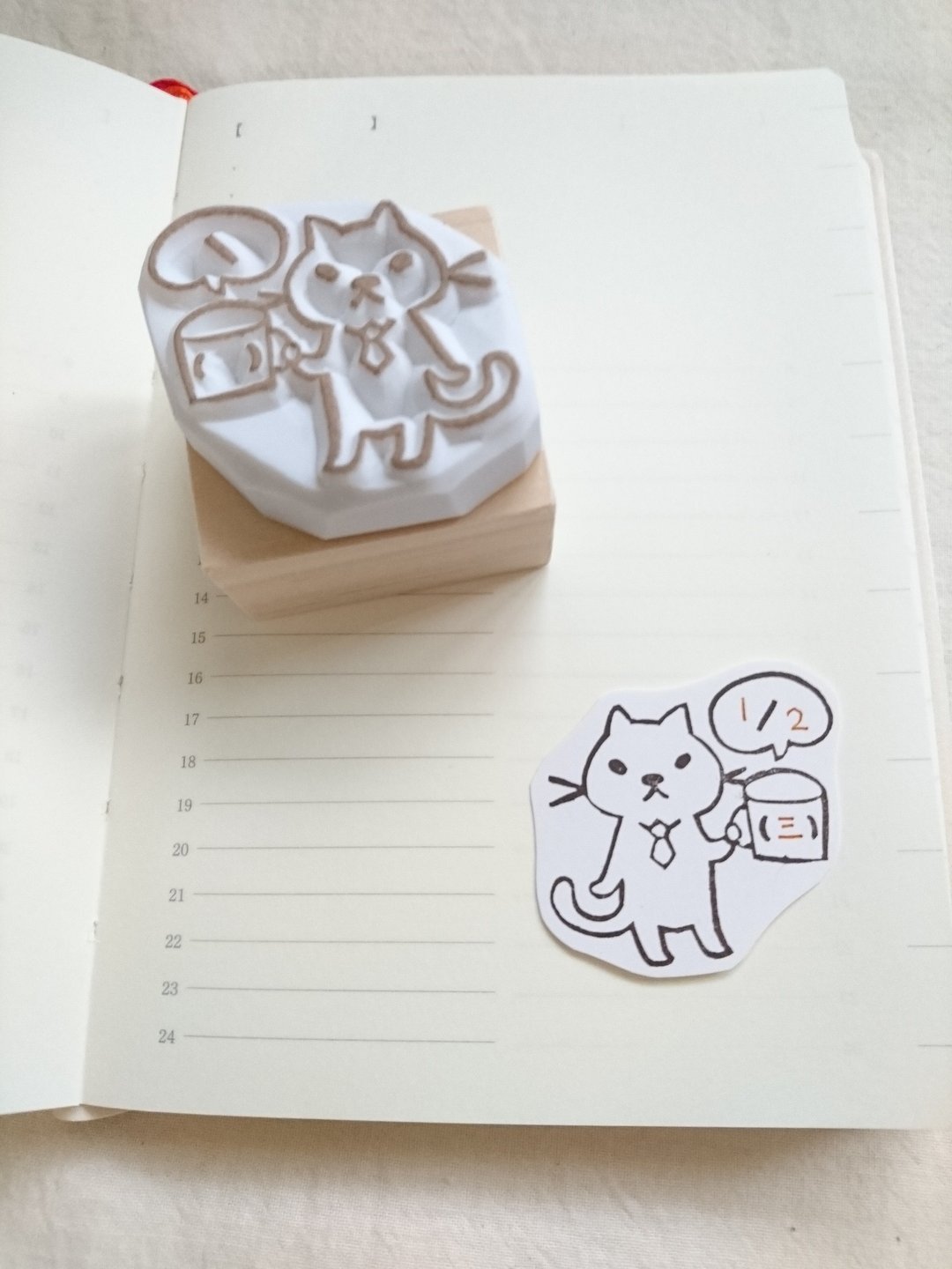 猫猫上班.日付印章 - 印章/印台 - 橡胶 白色