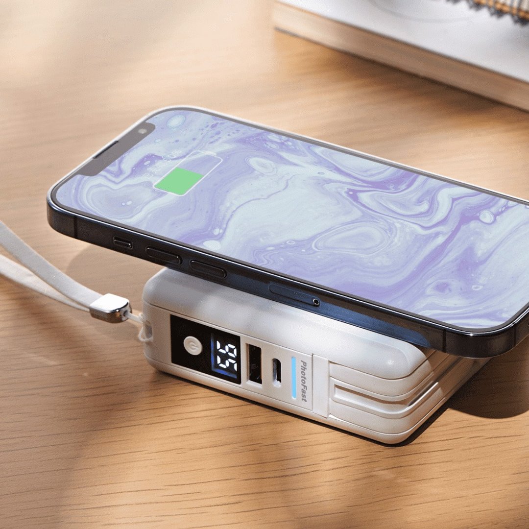 Photofast MUTICharge 10000mAh magsafe 磁吸行动电源 白色 - 充电宝/传输线 - 塑料 白色
