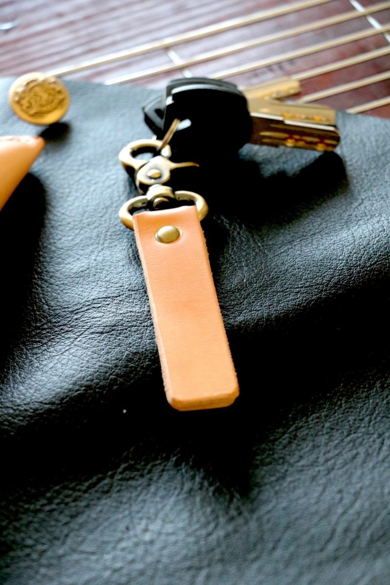 皮革礼物 – 手工植鞣皮钥匙圈-质感男士首选 Paperics 皮革礼物 - 钥匙链/钥匙包 - 真皮 咖啡色