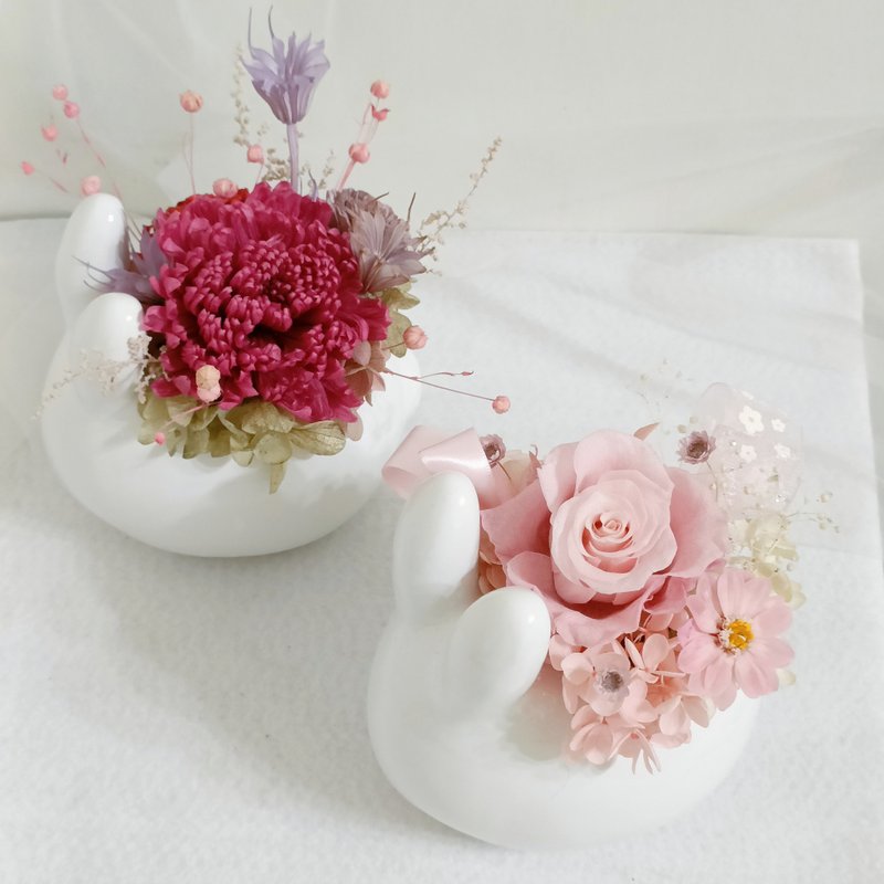 圣诞节礼盒交换礼物树花圈 弥月恋爱兔开运盆花 求婚告白捧花外拍 - 干燥花/捧花 - 植物．花 多色