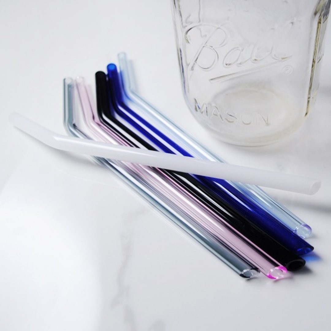 20cm【MSA玻璃环保小物-尖头可刺穿饮料封膜】(口径0.8cm 弯曲款)彩虹玻璃吸管重复使用环保爱地球 (附赠清洁刷棒轻松洗净)无毒环保彩色耐热玻璃 - 环保吸管 - 玻璃 多色