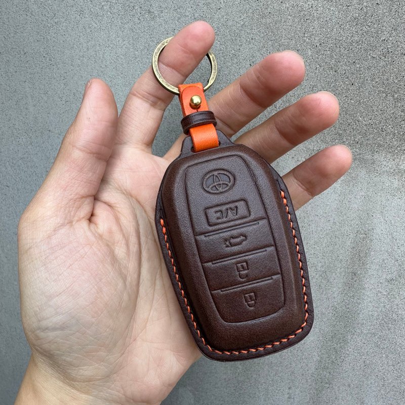 Toyota 电动车 皮革钥匙套 BZ4X C HR BZ GR Supra Granvia - 钥匙链/钥匙包 - 真皮 咖啡色