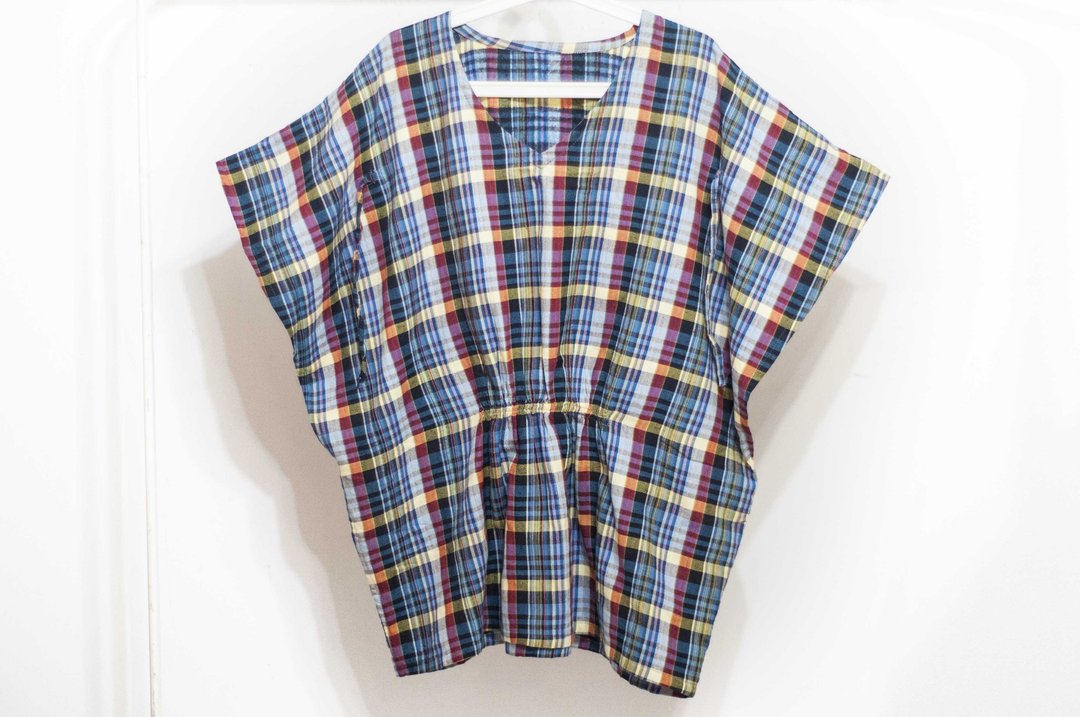 格纹上衣/拼接蝴蝶袖上衣/纯棉宽版上衣/ethnic tops-原味蓝方格 - 女装上衣 - 棉 多色