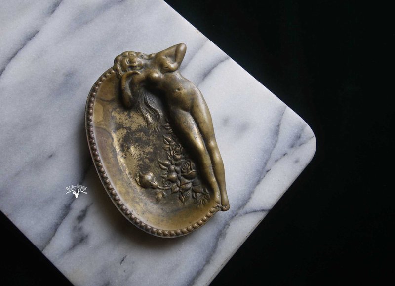 【老时光 OLD-TIME】早期铜制裸女置物盘2 - 摆饰 - 其他材质 多色