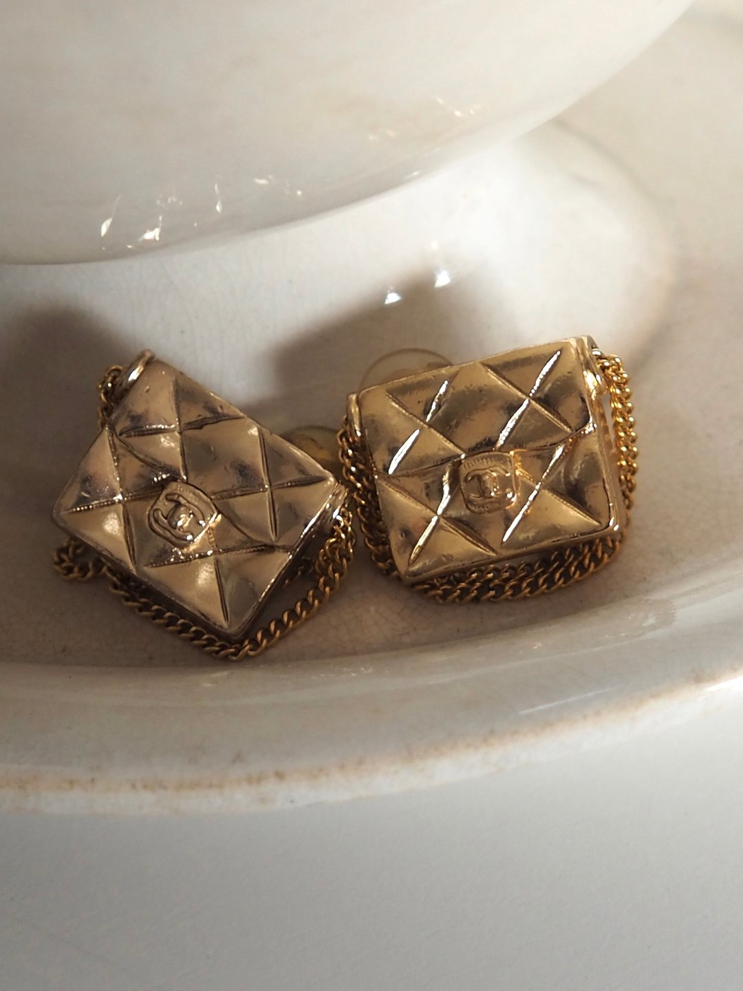 CHANEL 香奈儿 经典菱格纹 包款 耳环 饰品 金色 古董 - 耳环/耳夹 - 其他金属 金色