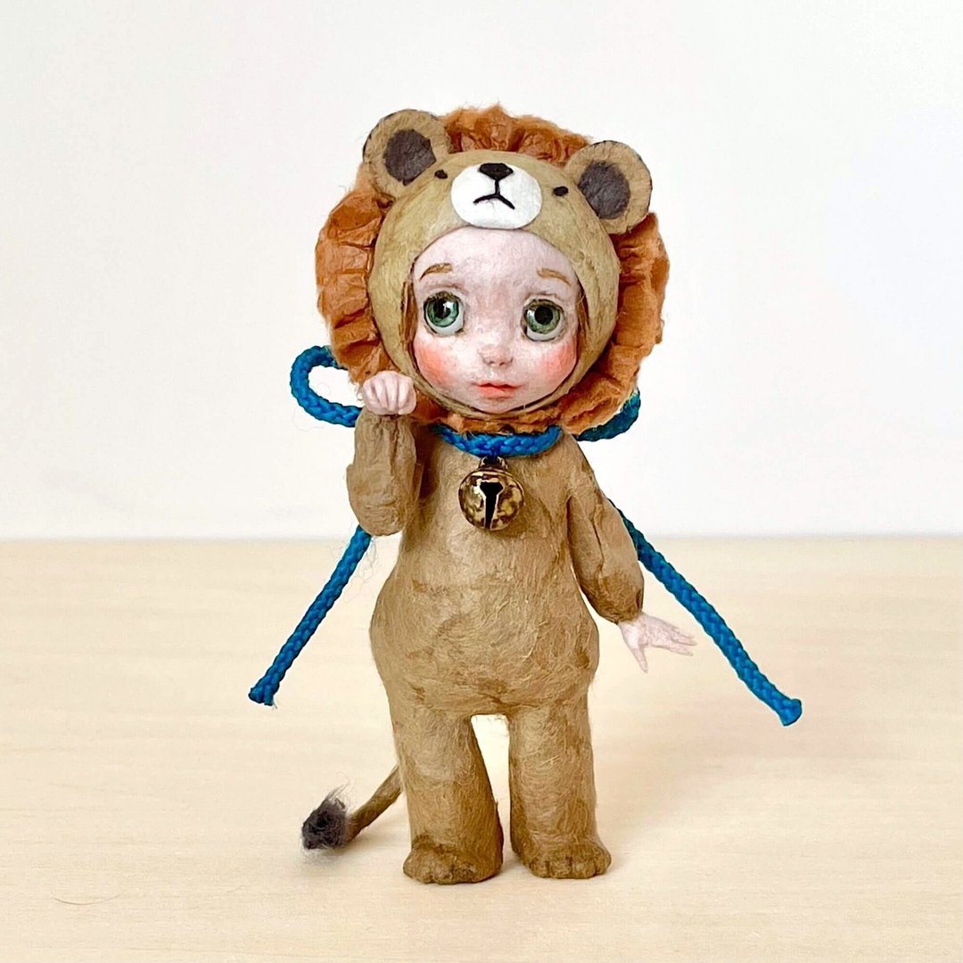 Pinkoi 代购 - 纸艺品“不是招财猫，而是招财狮子!?”代表猫科带来好运的摆饰 - 摆饰 - 纸 咖啡色