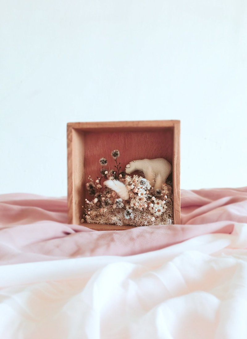 永生动物花框 | 北极熊的家 - 摆饰 - 植物．花 白色