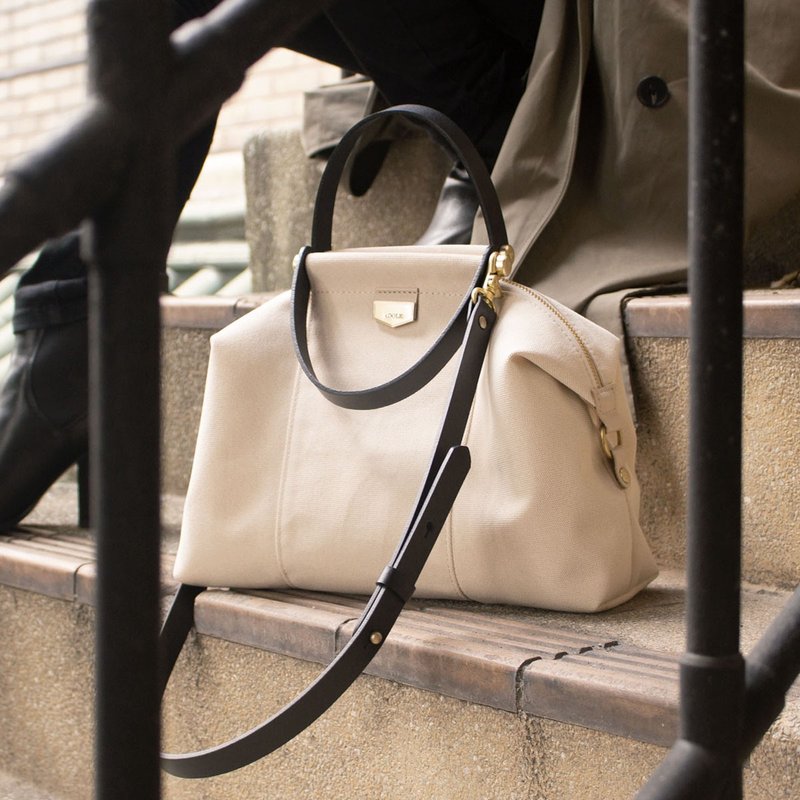 【定制化礼物】真皮拉链折耳帆布侧背包/黑(免费定制刻字) - 侧背包/斜挎包 - 真皮 黑色