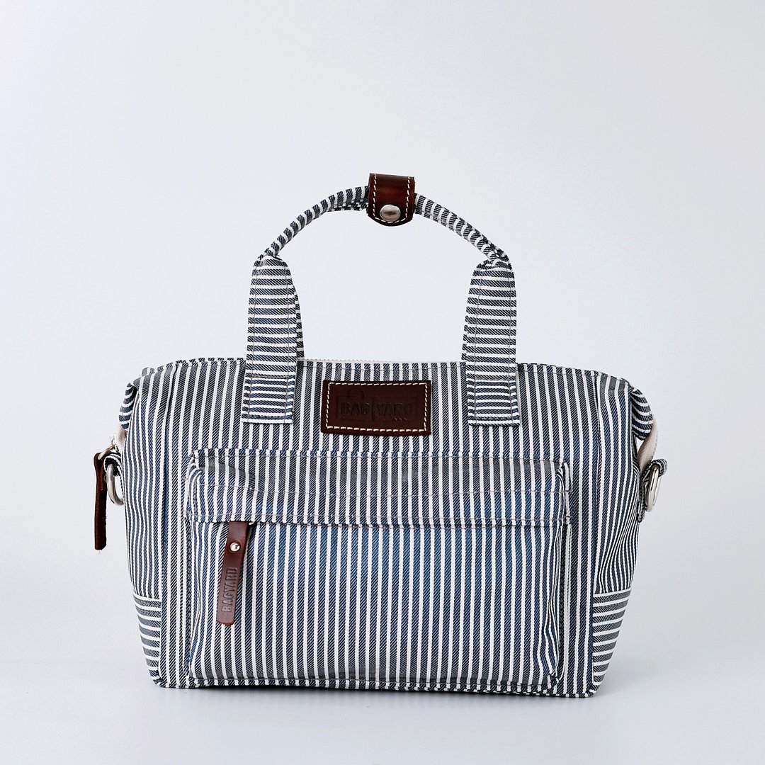 BAG BREAD: NAVY STRIPE: HALF A LOAF (H20 cm x W25 cm x D14 cm) - 后背包/双肩包 - 棉．麻 蓝色