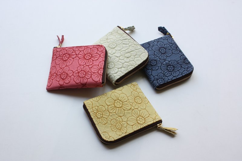 Pigskin slim mini wallet flower yellow - 皮夹/钱包 - 真皮 黄色