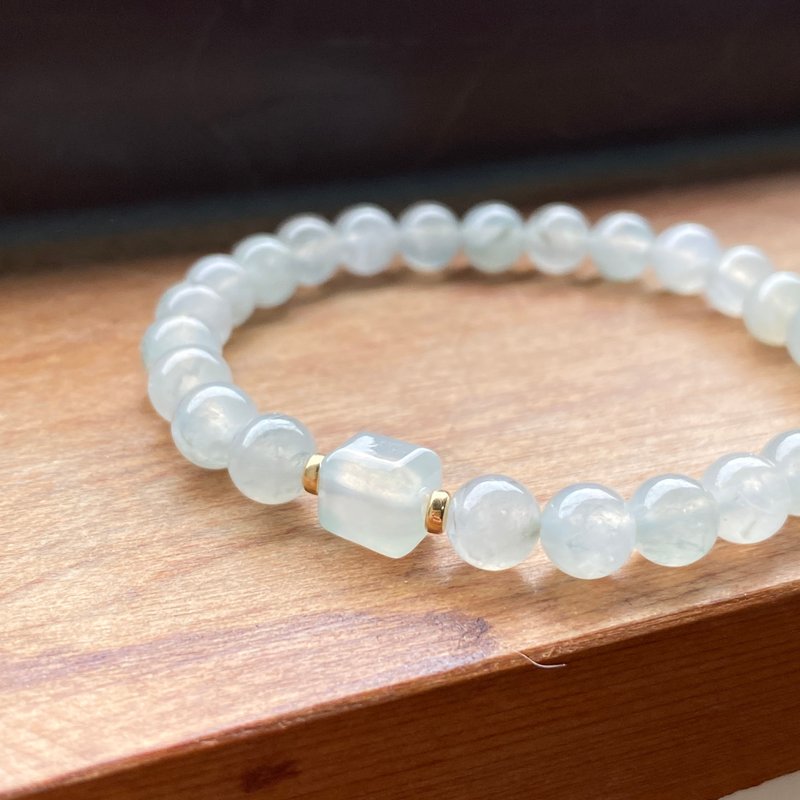 拈翠-缅甸天然A货翡翠-冰种晴底清爽飘花翡翠手串 - 手链/手环 - 玉石 绿色