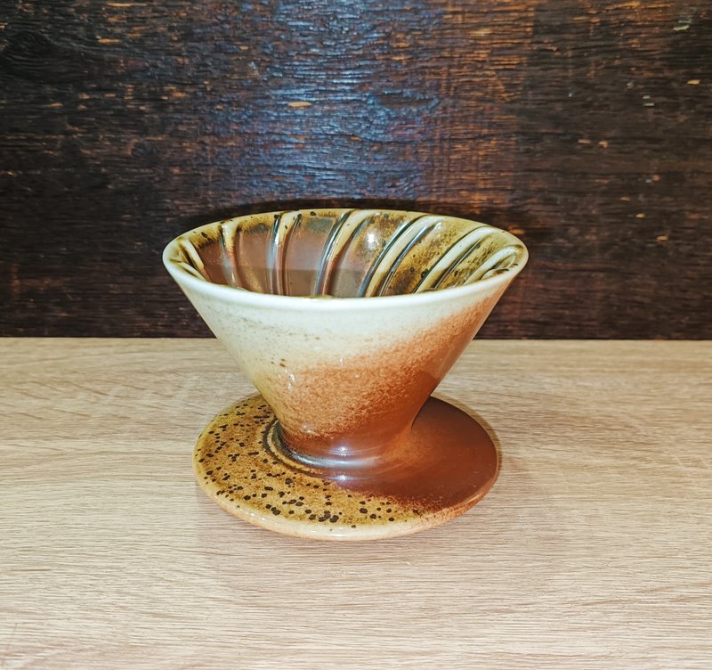柴烧无釉咖啡滤杯-莺歌李玟睿 - 咖啡壶/周边 - 陶 