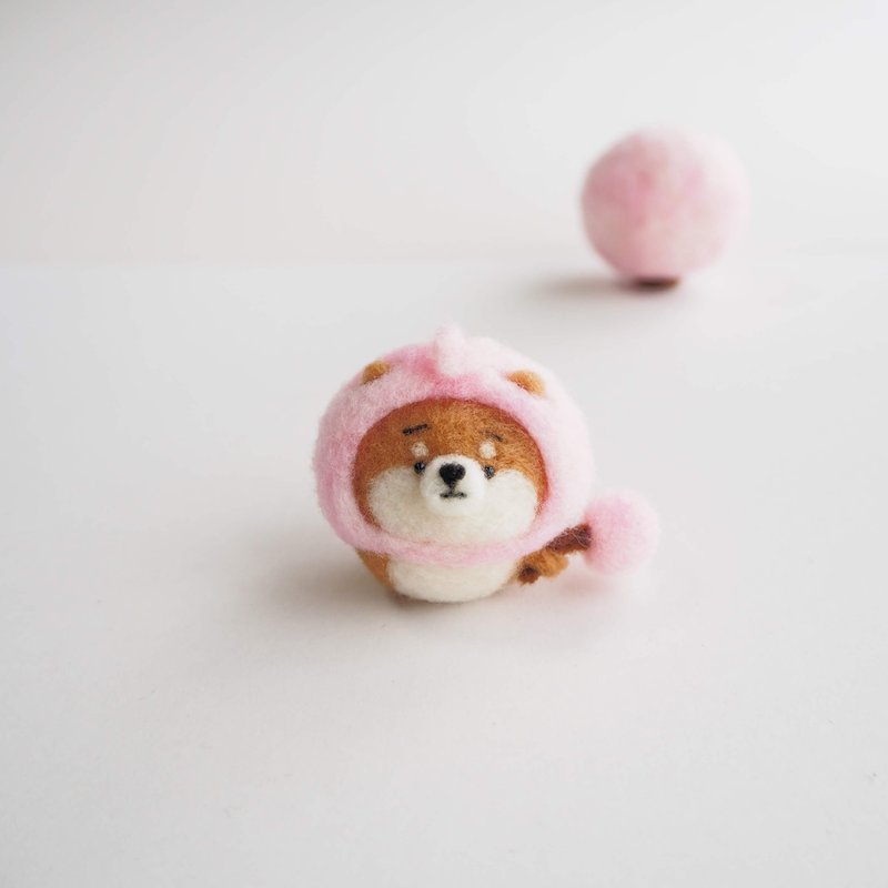Spinning Cherry Blossom Tree Mayu-Shiba Inu (Red, Black, White Shiba) Wool Felt - 摆饰 - 羊毛 粉红色