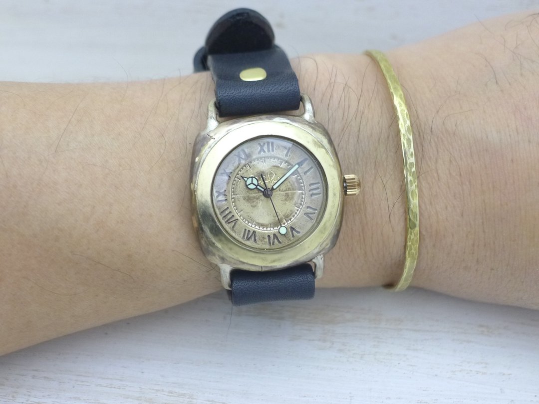 Caramel Box-MB 33mm Brass Cushion Case Handmade Watch (393) - 女表 - 铜/黄铜 金色