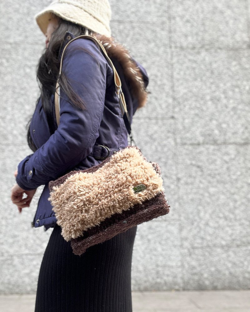 毛毛熊宝包-单肩/斜背包  肩背/毛毛包/编织包 - 侧背包/斜挎包 - 其他材质 