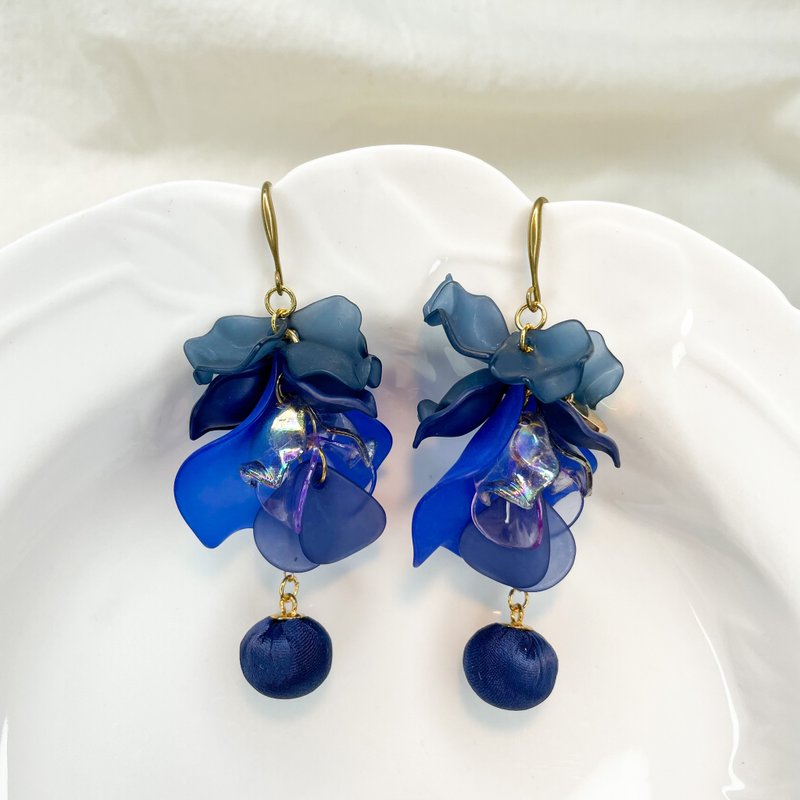 娇若春花系列-风暴夜曲 - 耳环/耳夹 - 树脂 