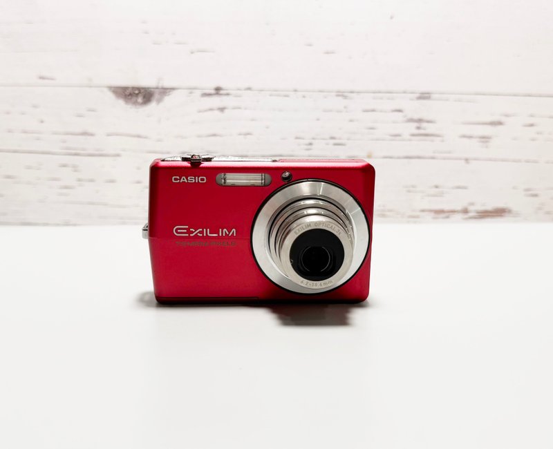 菁桐照相馆 CASIO EX-Z700(红) 数位相机 现货 - 相机 - 其他金属 红色
