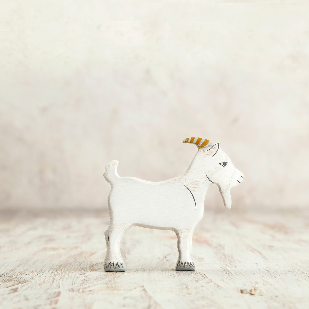 Wooden toy Goat figurine Farm Animals - 玩具/玩偶 - 环保材料 白色