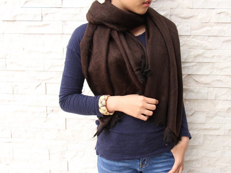 南美洲手作羊驼披肩 长毛款 - 围巾/披肩 - 其他材质 