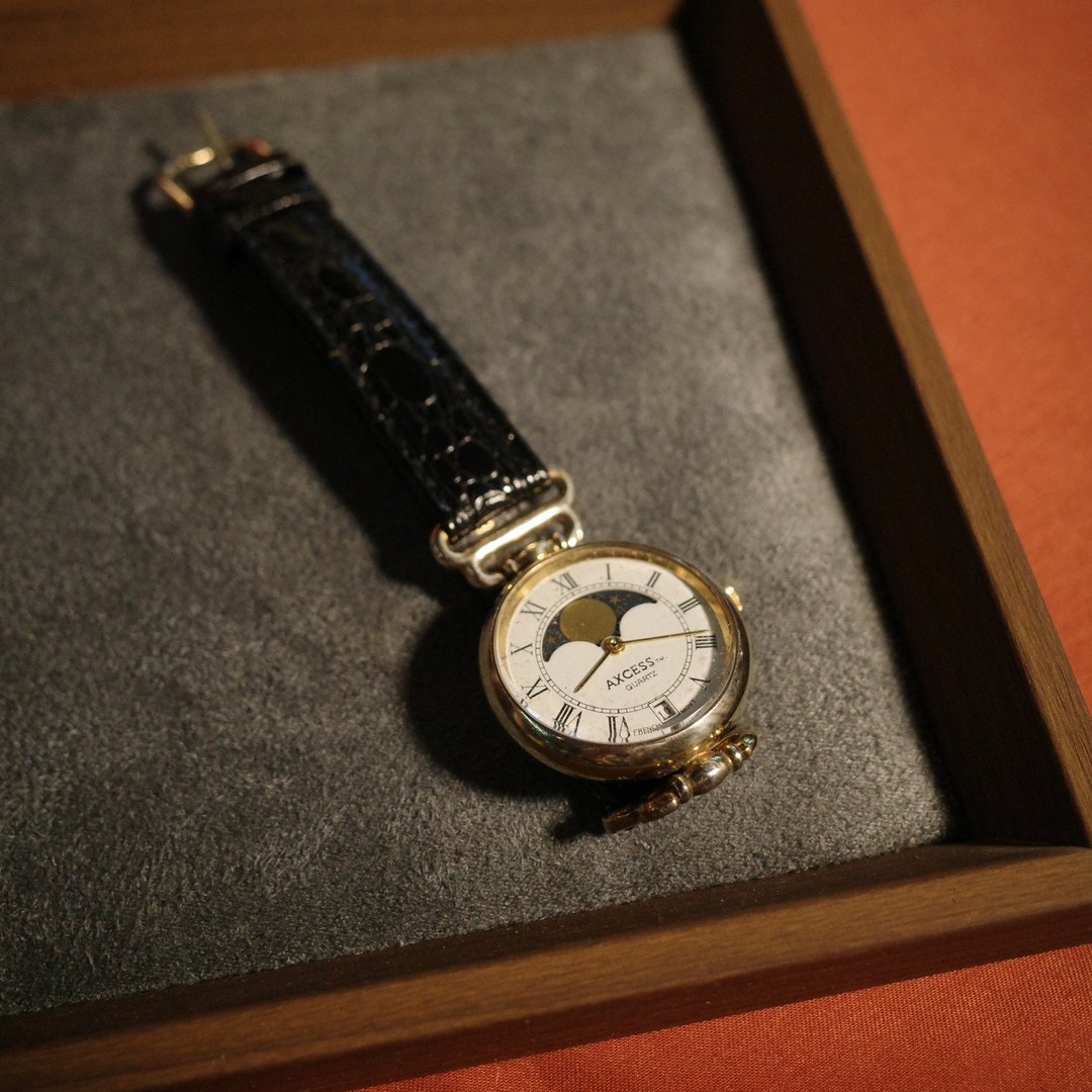 母亲节礼物 Axcess Moonphase 石英月相手表 - 对表/情侣表 - 其他金属 白色