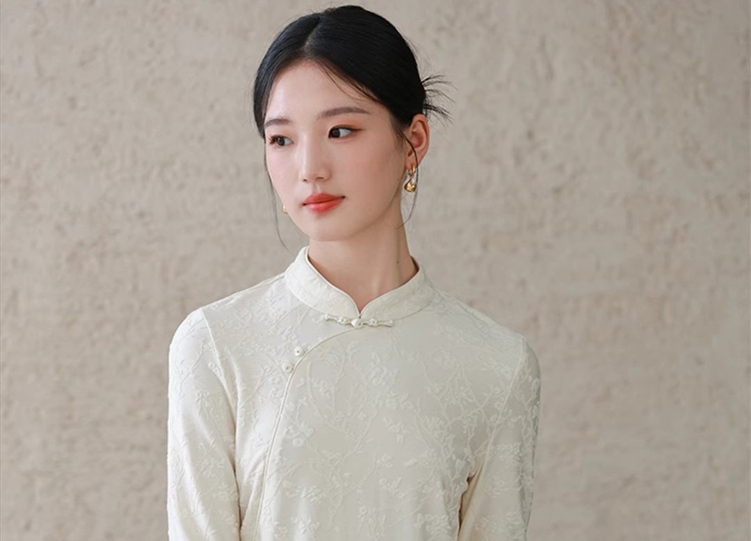 新中式中国风 提花立领盘扣 修身针织打底衫 - 女装上衣 - 其他材质 白色