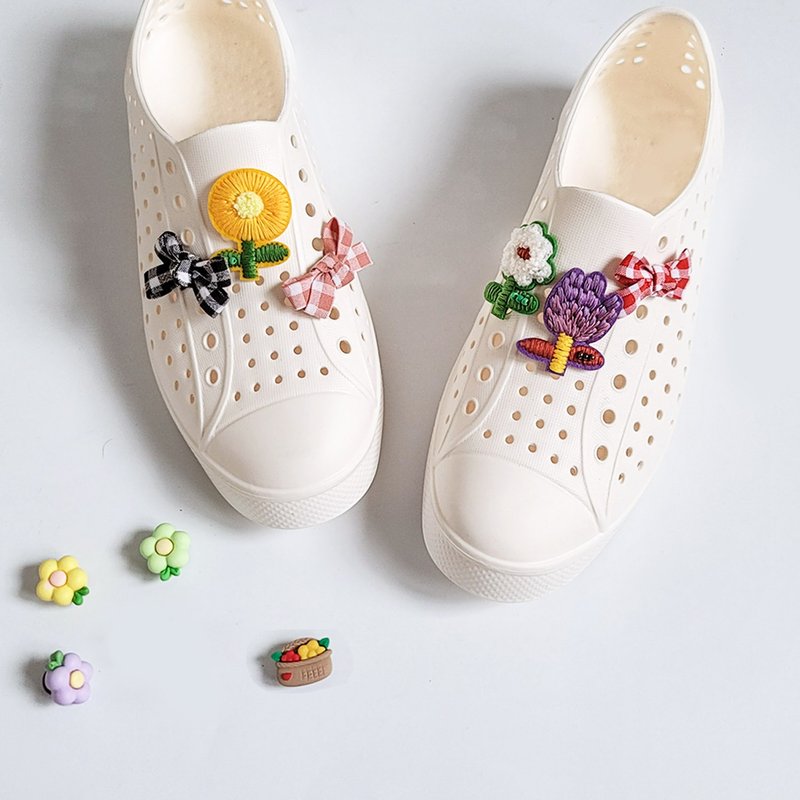 防水洞洞鞋装饰扣 鞋扣-立体小红帽大野狼/小花/蝴蝶结/树小木屋 - 徽章/别针 - 棉．麻 多色