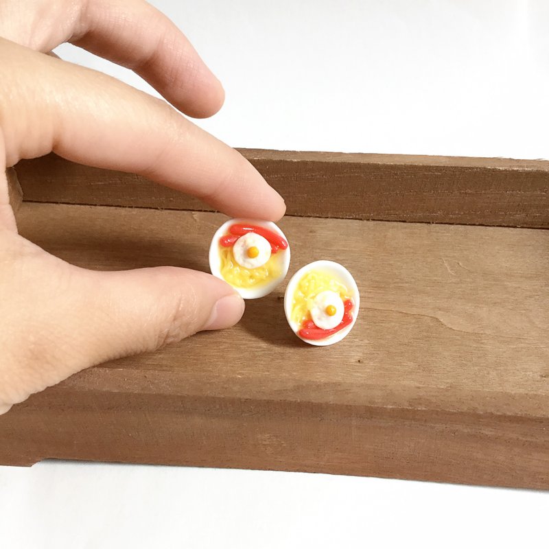 日本树脂黏土 香港体温 耳环 人情味 治愈系列 - 耳环/耳夹 - 粘土 多色