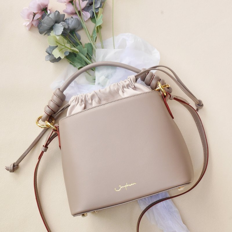 真皮包包 Fuji Bucket Bag 束口袋 / Taupe - 束口袋双肩包 - 真皮 卡其色