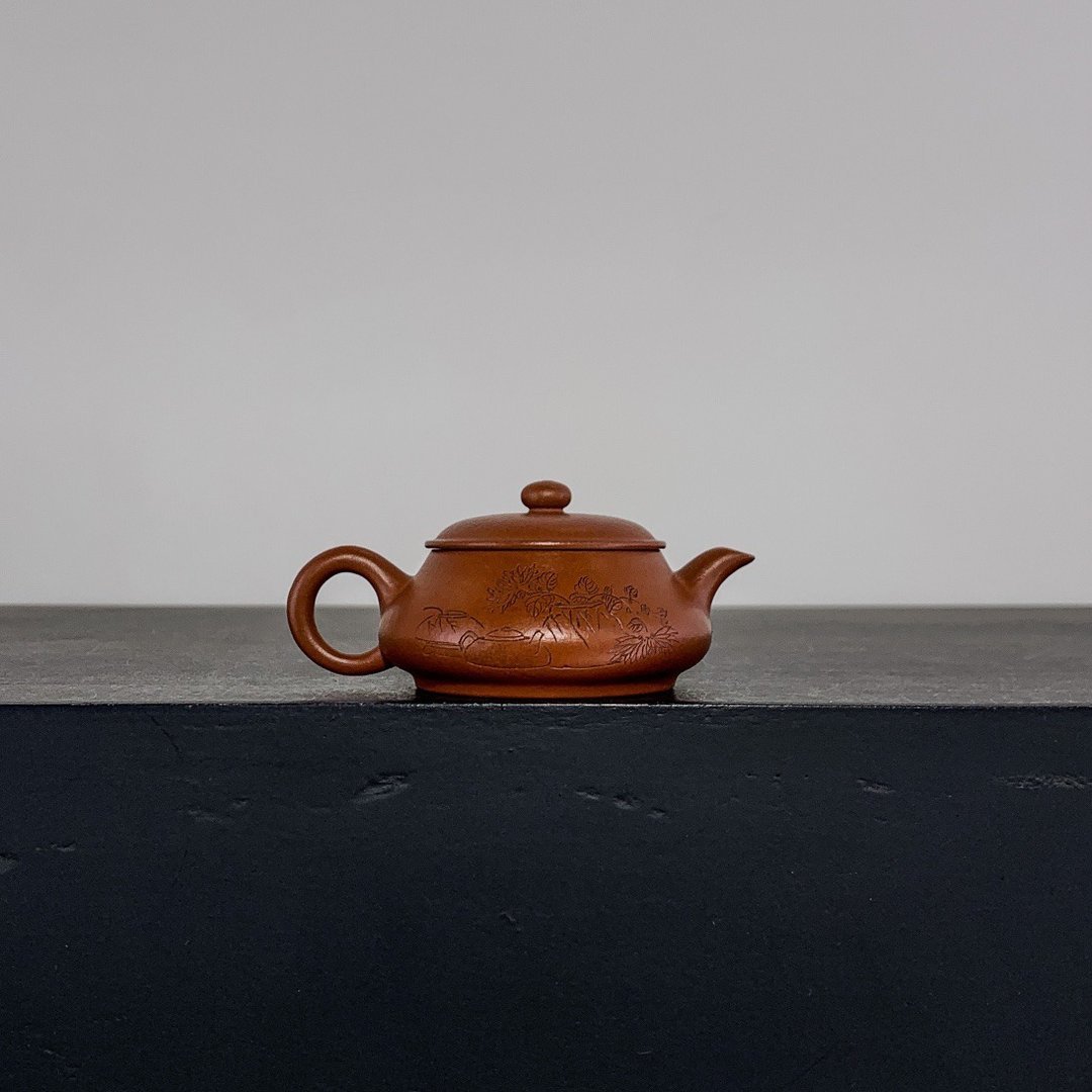 明炉 朱泥 刻清供图 80cc 油润朱泥 大口实用器 沉稳雅致清新 - 茶具/茶杯 - 陶 灰色