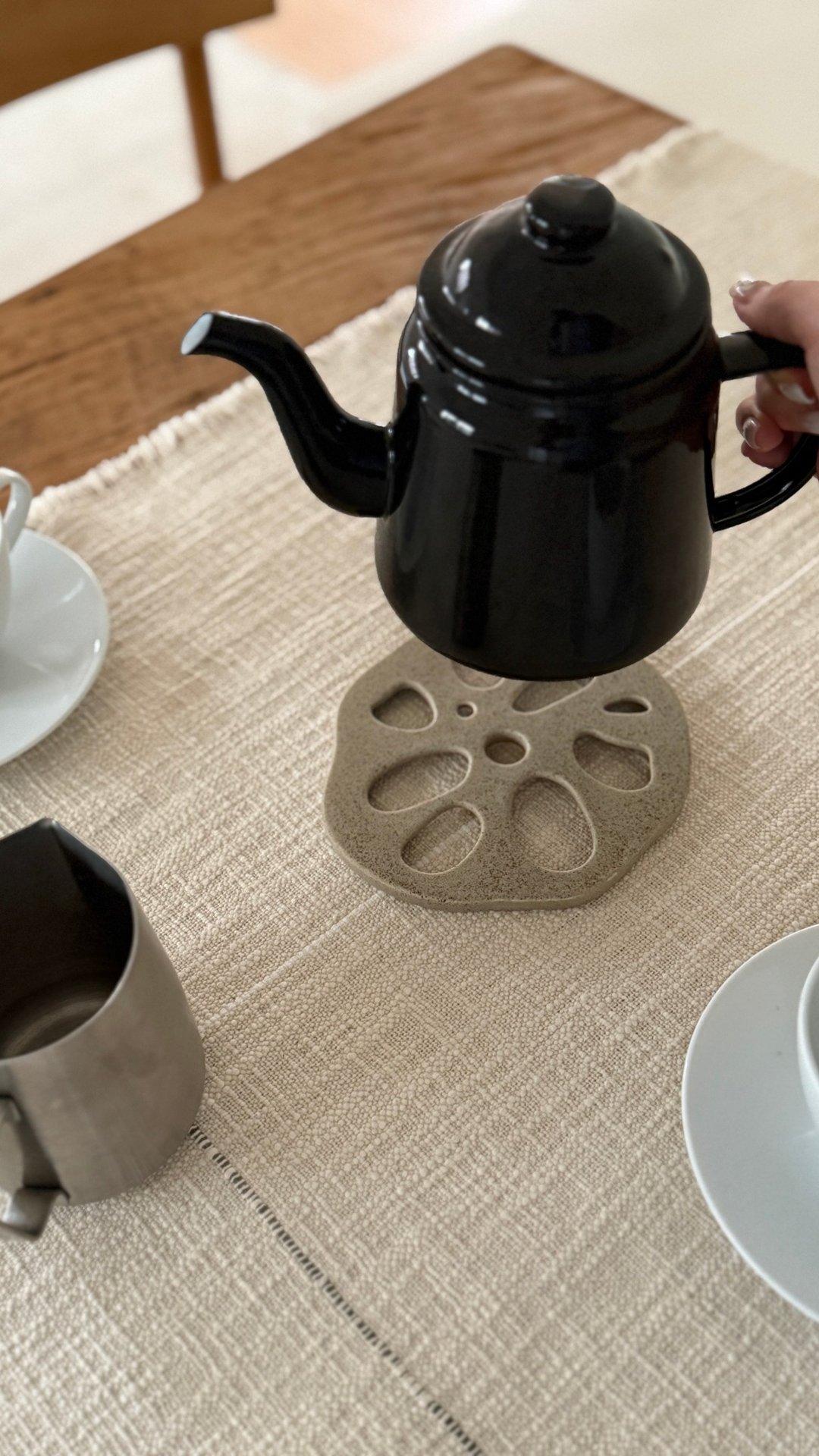 Pola at home / 藕节造型隔热垫 (单个贩售/2色) - 茶具/茶杯 - 陶 灰色