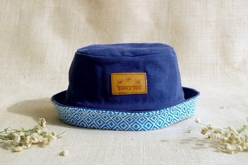 Tipple Sun Bucket Hat (Royal blue/Traditional fabric) - 帽子 - 棉．麻 蓝色