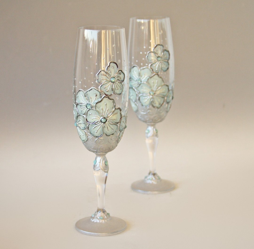 Hand Painted Glasses Beer Wine Cocktail Mint Flower Swarovski Crystals Set of 2 - 酒杯/酒器 - 玻璃 银色