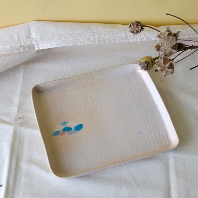 一抹宁静  乳白方陶盘/餐盘/点心盘 手工限量 - 浅碟/小碟子 - 陶 白色
