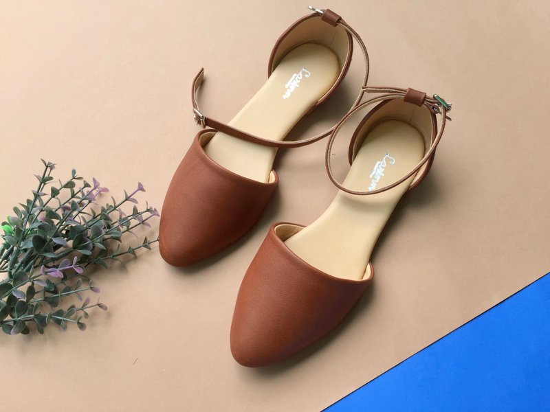 Peeno Shoes - 女款休闲鞋 - 真皮 咖啡色