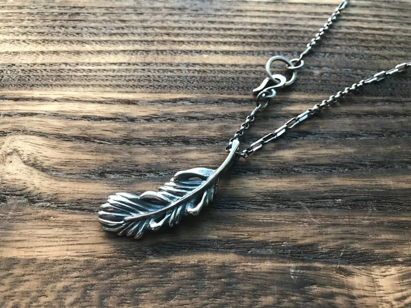 天使的羽毛 - 项链 - 银 白色