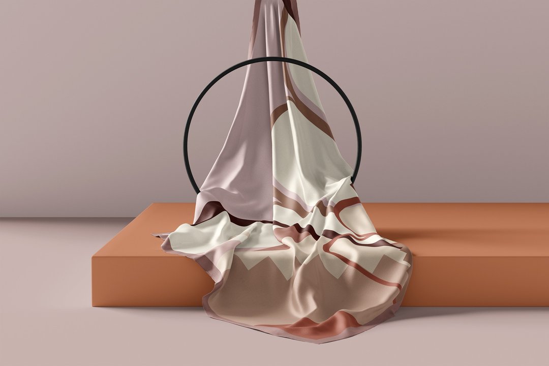 Auburn 真丝丝巾 100% silk | 90x90cm - 丝巾 - 丝．绢 红色