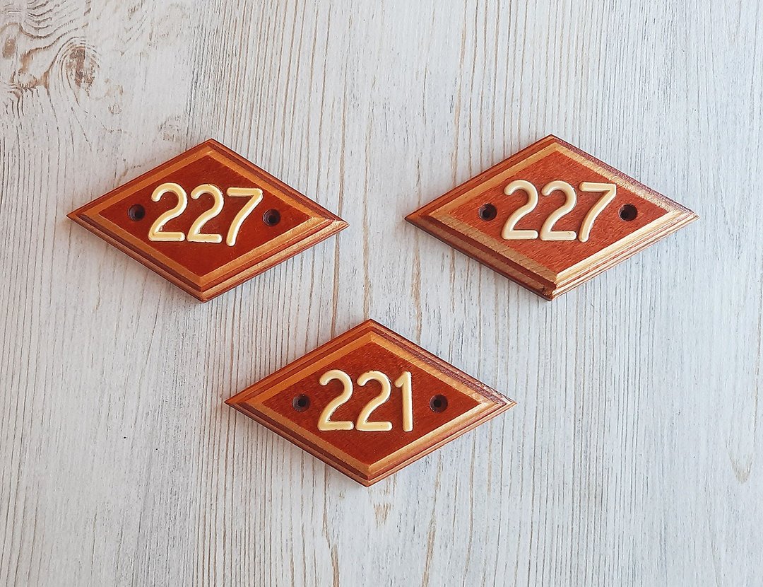 Rhomb door sign number 221 227 wooden address apartment plate vintage - 门帘/门牌 - 木头 咖啡色