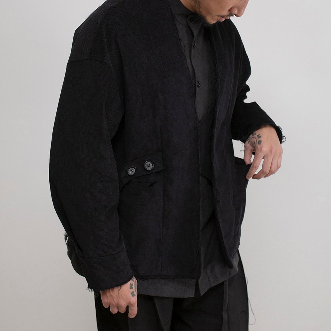 日系復古燈芯絨做舊毛邊中國風漢服領外套短夾克 - 男装外套 - 棉 黑色