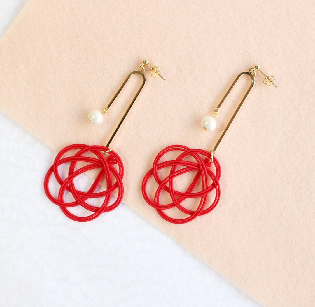 japanese style ear clip / mizuhiki / japan / accessory /  flower / red / gold - 耳环/耳夹 - 丝．绢 红色
