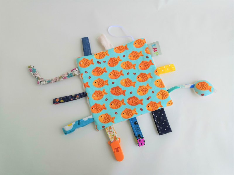 安抚巾 响纸巾 鲷鱼烧 - 围嘴/口水巾 - 棉．麻 多色