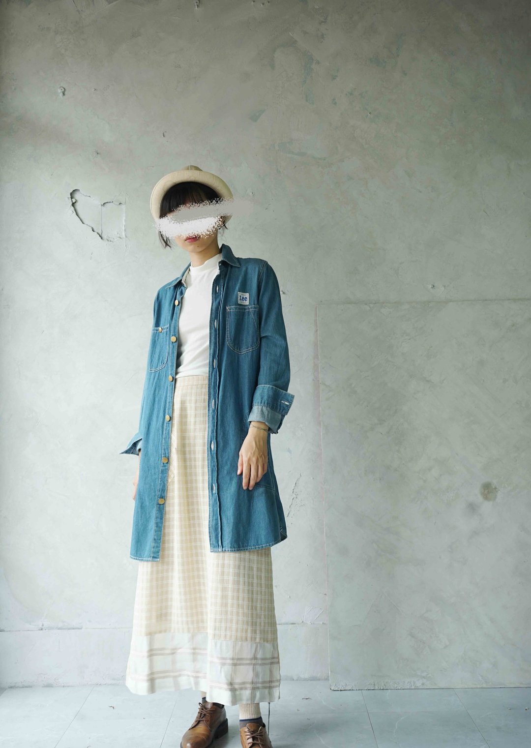 寻宝古着-LEE水洗浅蓝长版口袋牛仔衬衫洋装 - 女装衬衫 - 棉 蓝色