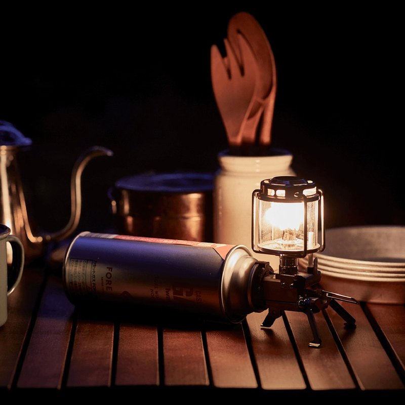 【Iwatani岩谷】Forewinds携带式掌上型瓦斯灯-附收纳盒 - 露营用品 - 其他材质 